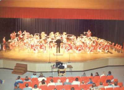 Click to view full size image
==============
SintaPerformance82.jpg SintaPerformance82.jpg